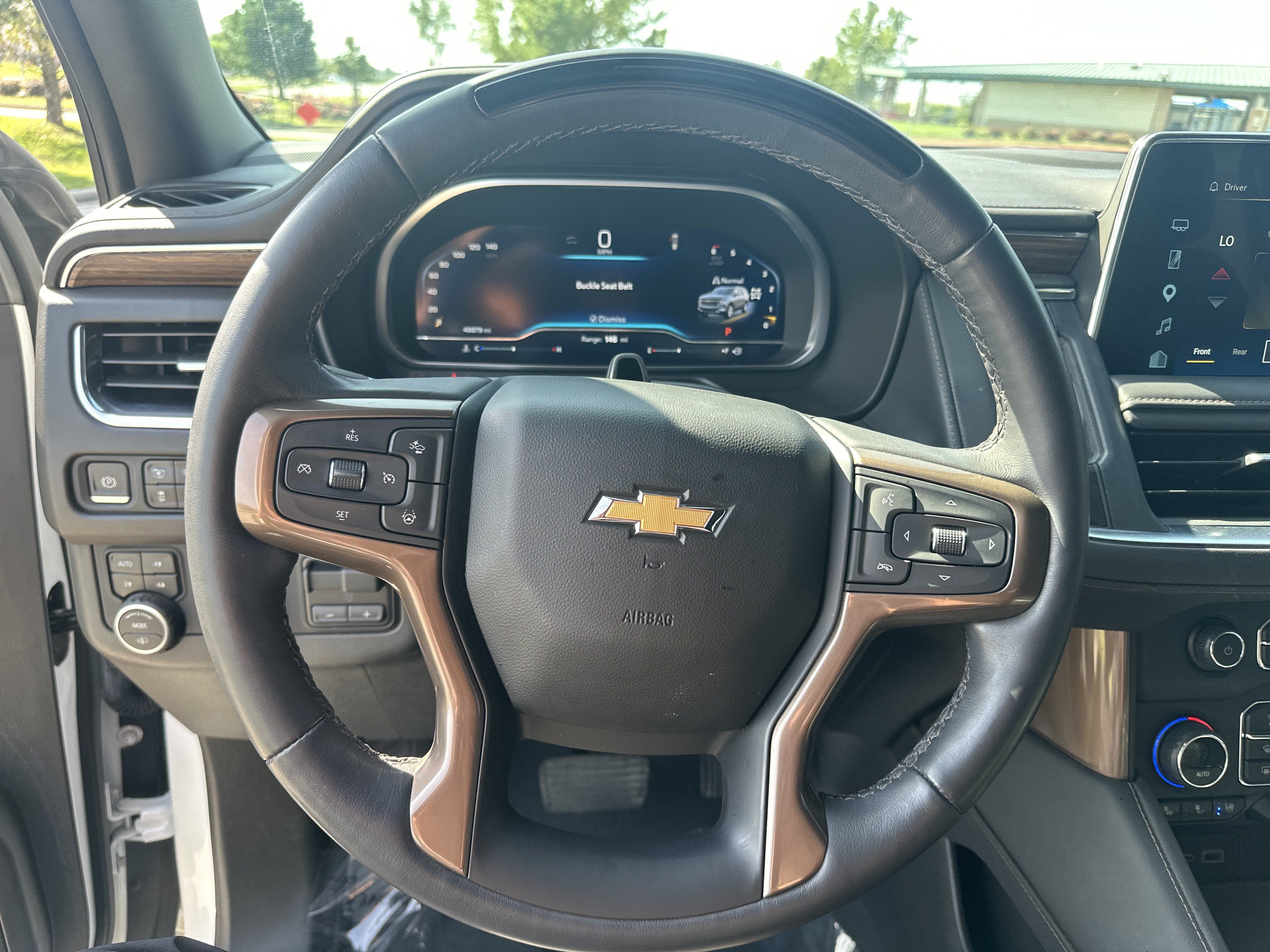 Used 2023 Chevrolet Tahoe High Country w/ Advanced Technology Package AWD/4WD image 5