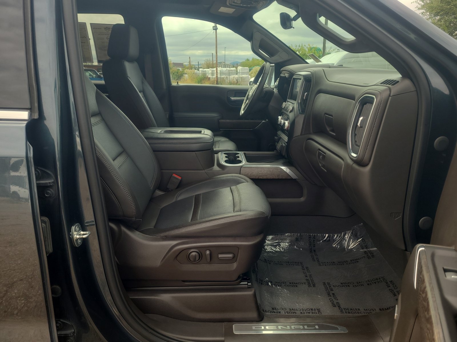 Used 2020 GMC Sierra 1500 Denali w/ Denali Ultimate Package AWD/4WD image 19