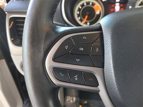 Used 2021 Jeep Cherokee Limited w/ Elite Package image 31