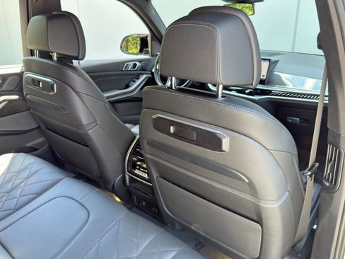 Used 2024 BMW X5 M60i w/ Executive Package AWD/4WD image 39