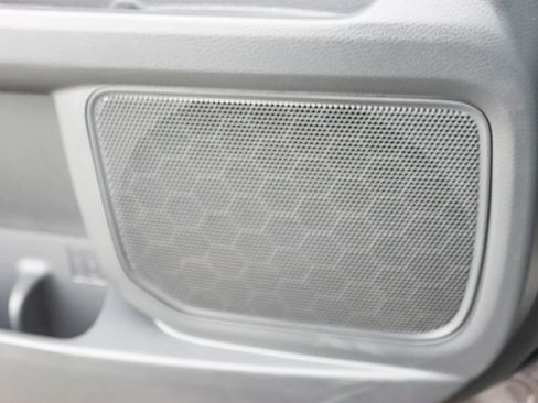 Used 2023 Toyota Sienna LE image 50