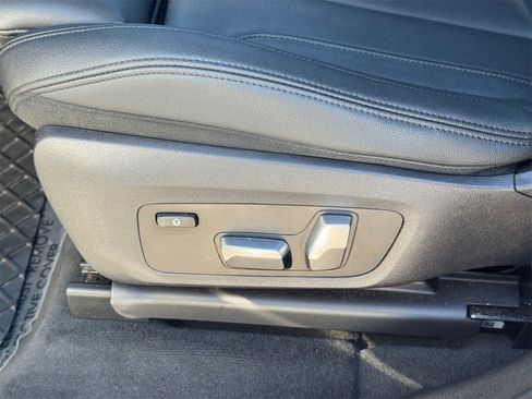 Used 2019 BMW X3 sDrive30i w/ Driving Assistance Package image 18