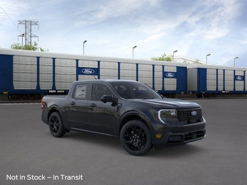 New 2026 Ford Maverick Lariat w/ Black Appearance Package AWD/4WD image 31