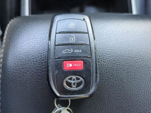 Certified 2024 Toyota Tacoma Limited image 28