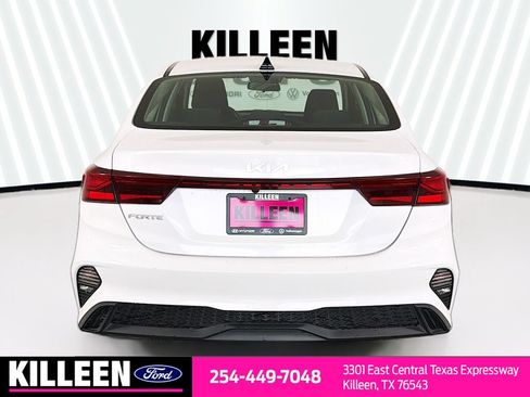 Used 2024 Kia Forte LXS FWD image 7