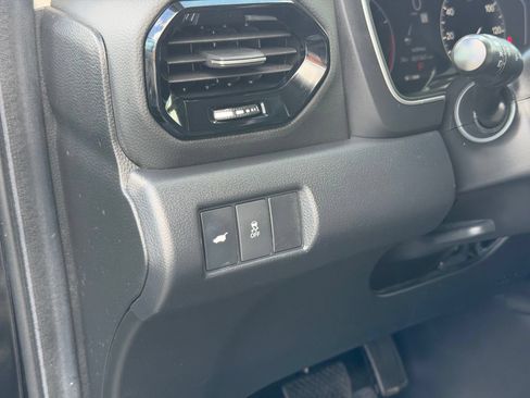Used 2025 Honda Pilot EX-L image 17