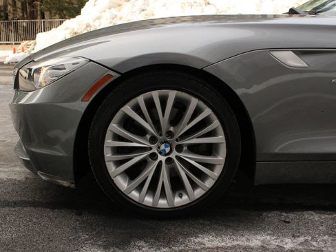 Used 2011 BMW Z4 sDrive35i image 13