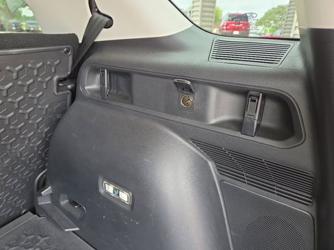 Used 2022 Ford Bronco Sport Outer Banks w/ Tech Package image 21