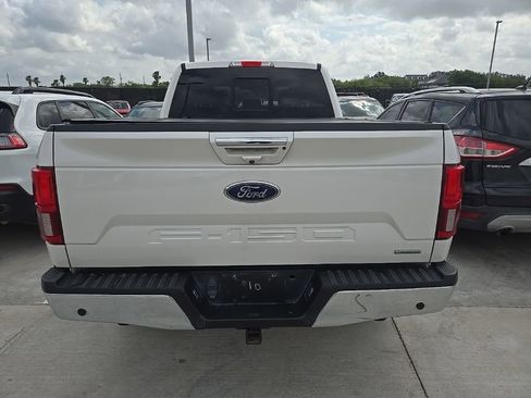 Used 2018 Ford F150 Lariat w/ Equipment Group 502A Luxury image 3