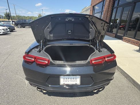 Used 2023 Chevrolet Camaro LT RWD image 18