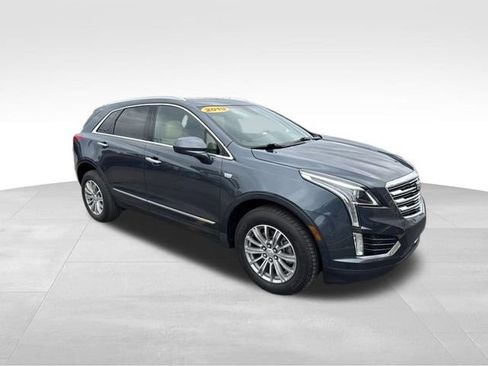 Used 2019 Cadillac XT5 Luxury AWD/4WD image 3