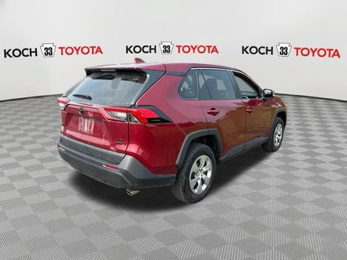 Used 2023 Toyota RAV4 LE AWD/4WD image 8