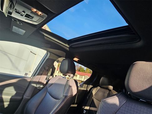 Certified 2024 Toyota Sienna XLE Woodland Edition image 25