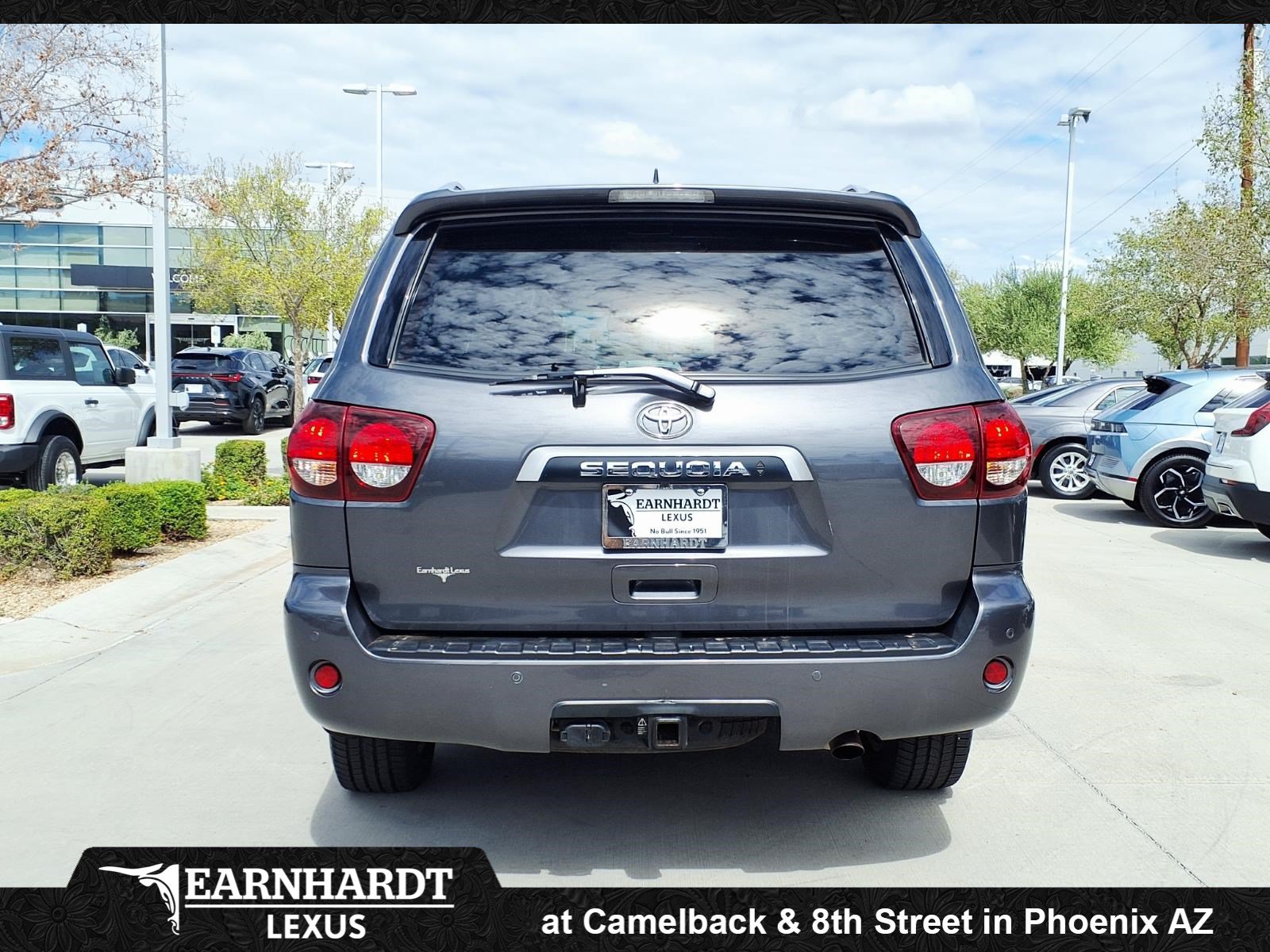 Used 2020 Toyota Sequoia Platinum w/ Four Season Floor Mat Package AWD/4WD image 7