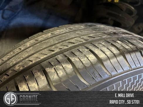 Used 2023 Jeep Renegade Latitude AWD/4WD image 28