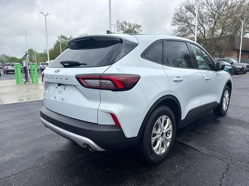 Used 2025 Ford Escape Active FWD image 8