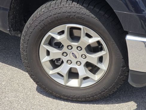 Used 2023 Ford F150 XLT AWD/4WD image 9