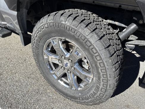 Used 2022 Ford F150 XLT w/ Equipment Group 302A High image 6