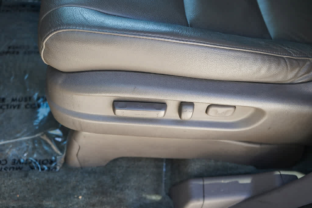 Used 2016 Honda Odyssey EX-L image 24