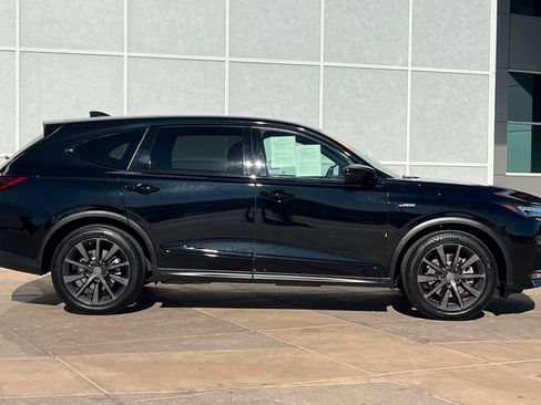 Used 2025 Acura MDX A-Spec image 3