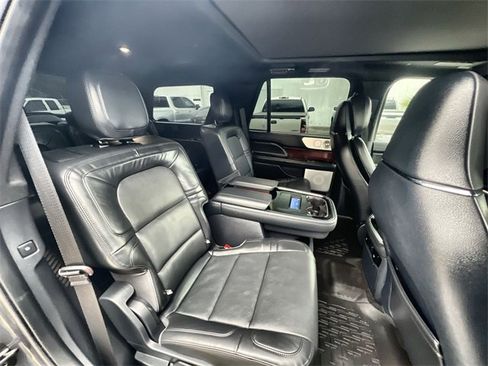 Used 2023 Lincoln Navigator Reserve image 26