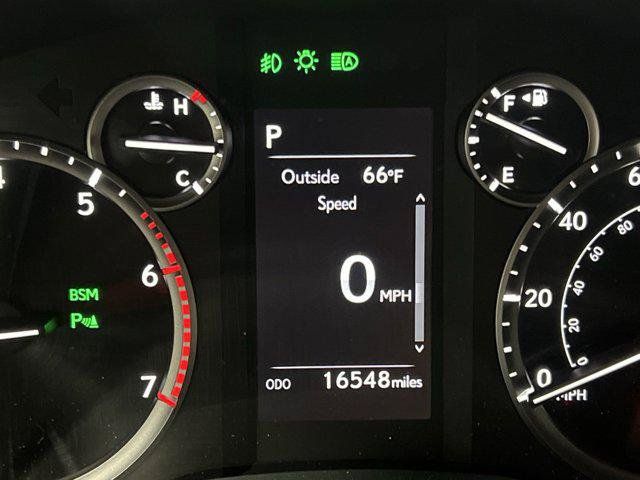 Certified 2023 Lexus GX 460 Premium w/ Premium Package AWD/4WD image 15
