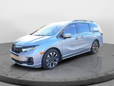 New 2026 Honda Odyssey Elite image 3