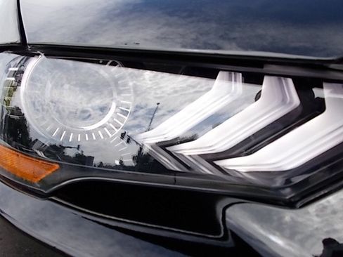 Used 2023 Ford Mustang GT Premium image 28