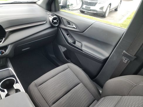 Certified 2025 Chevrolet Equinox LT FWD image 20