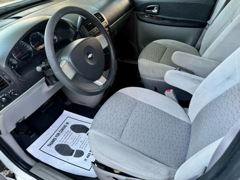 Used 2008 Chevrolet Uplander image 10