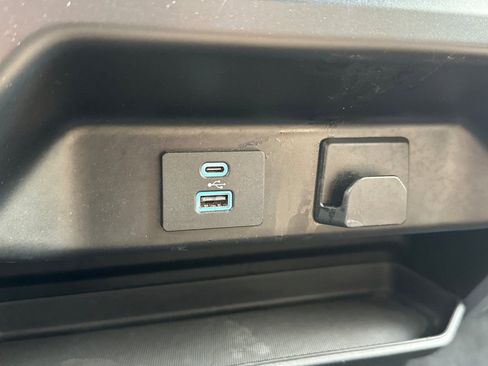 Used 2023 Ford F150 XLT image 51