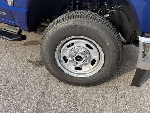 New 2026 Ford F350 XL w/ 360-Degree Camera Package image 11