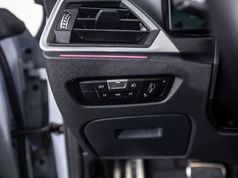 Used 2024 BMW M4 xDrive Competition image 40