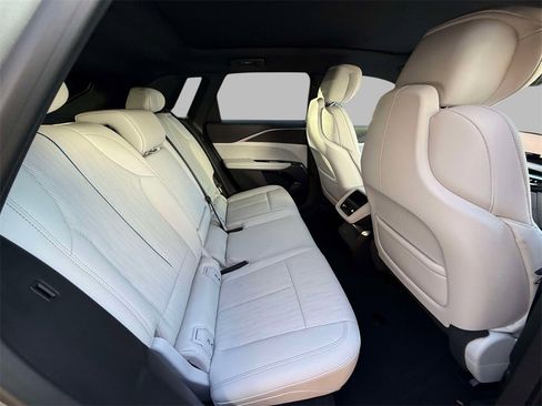 Used 2025 Cadillac Lyriq Sport image 16