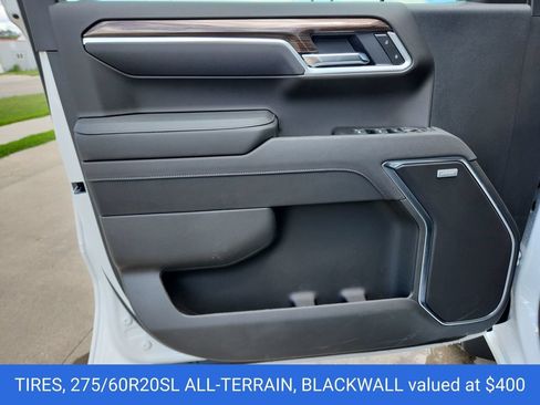 New 2026 Chevrolet Silverado 1500 RST w/ Redline Edition AWD/4WD image 13