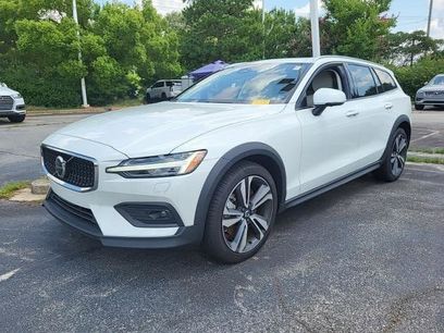 Certified 2024 Volvo V60 B5 Cross Country Plus