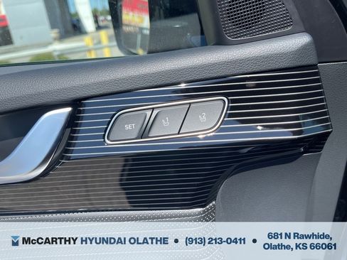 Used 2025 Hyundai Palisade Calligraphy image 32