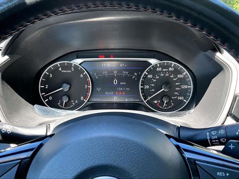 Used 2024 Nissan Altima 2.5 SR w/ SR Premium Package FWD image 26