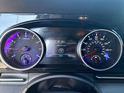 Used 2022 Kia Carnival SX FWD image 18