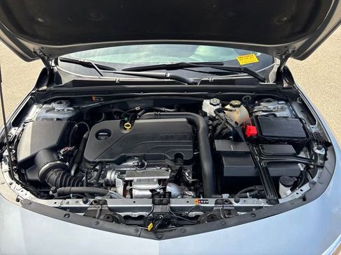 Used 2024 Chevrolet Malibu LT FWD image 24