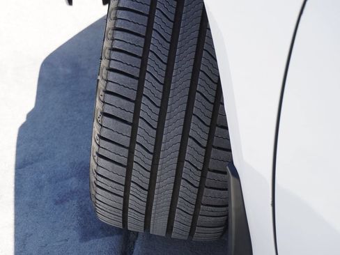 Used 2019 Honda Accord Touring image 4