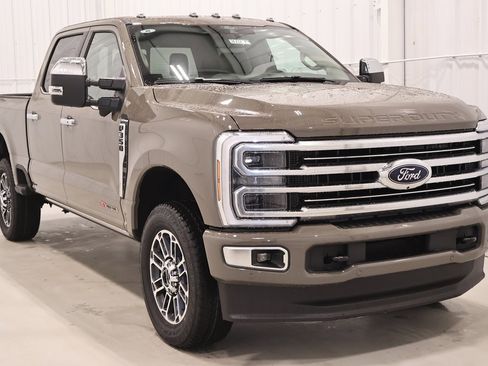 New 2026 Ford F350 Platinum w/ Platinum Plus Package image 2