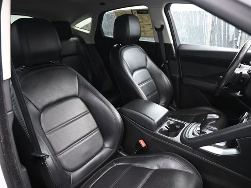 Used 2019 Jaguar E-PACE S image 22