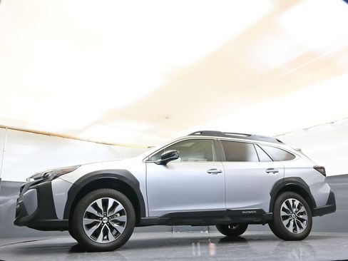 Certified 2024 Subaru Outback Limited image 30