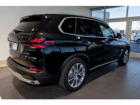 New 2026 BMW X5 xDrive50e AWD/4WD image 45