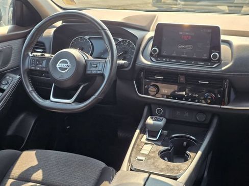 Used 2021 Nissan Rogue SV FWD image 37