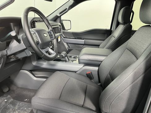 New 2025 Ford F150 XLT w/ Equipment Group 302A MID image 9