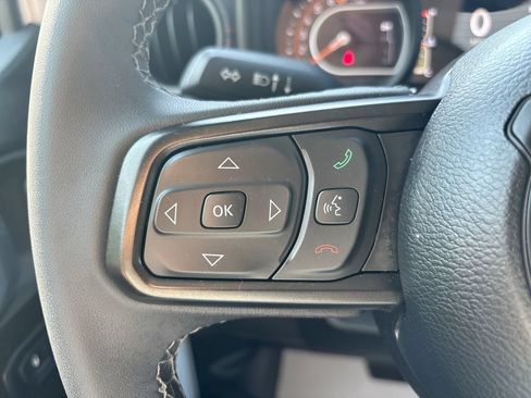 Used 2026 Jeep Gladiator Rubicon AWD/4WD image 21