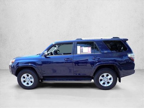 Certified 2024 Toyota 4Runner SR5 Premium w/ Moonroof Package AWD/4WD image 2