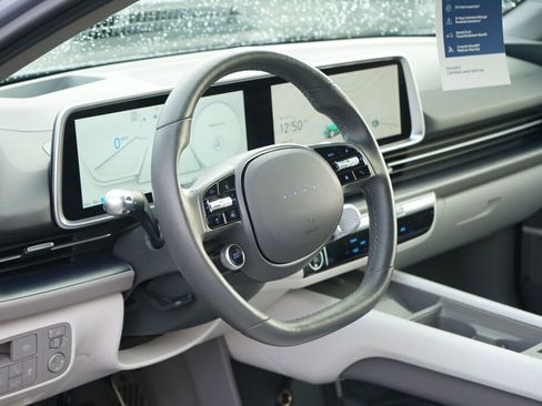 Certified 2025 Hyundai Ioniq 6 Limited image 13